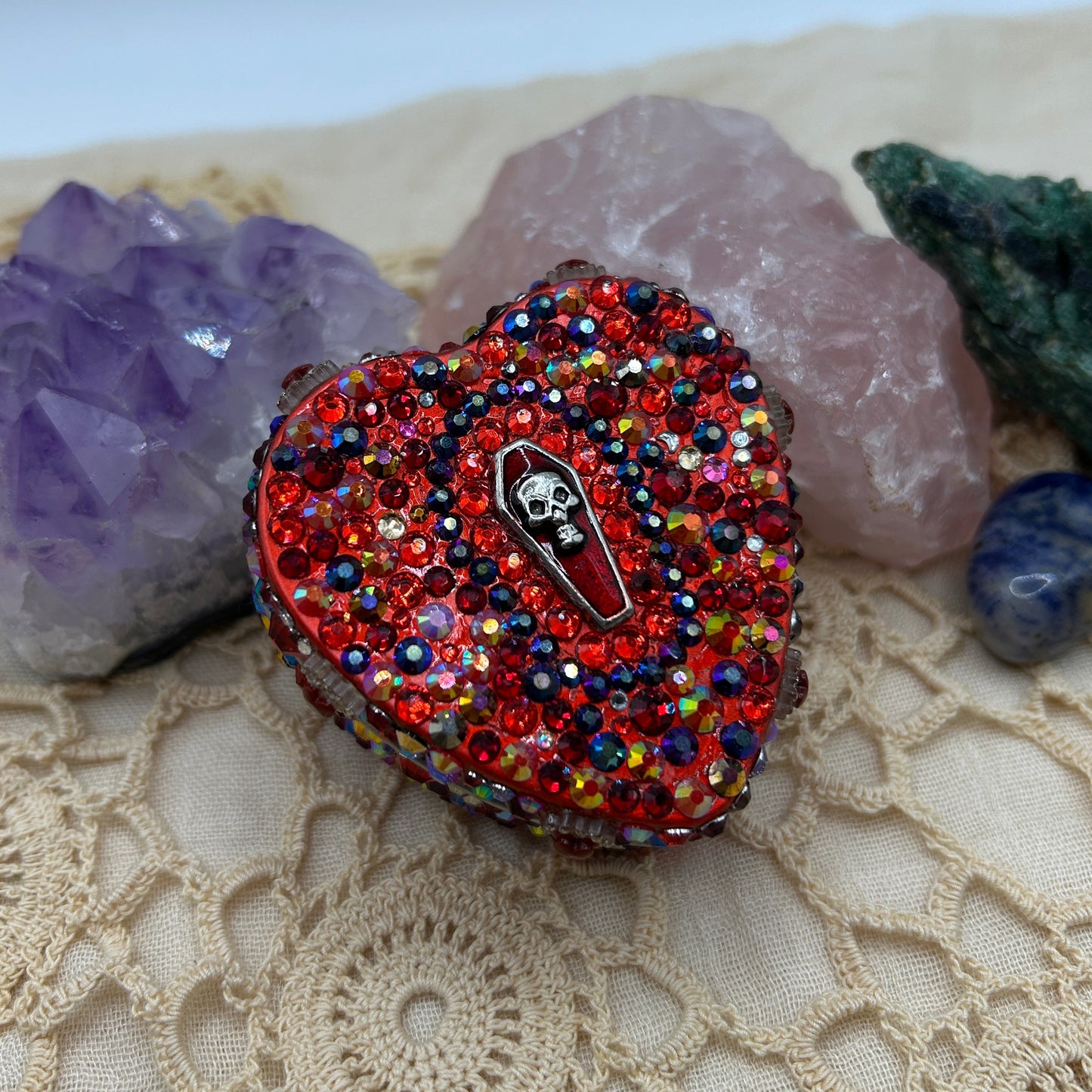 Red Skull Heart Tin