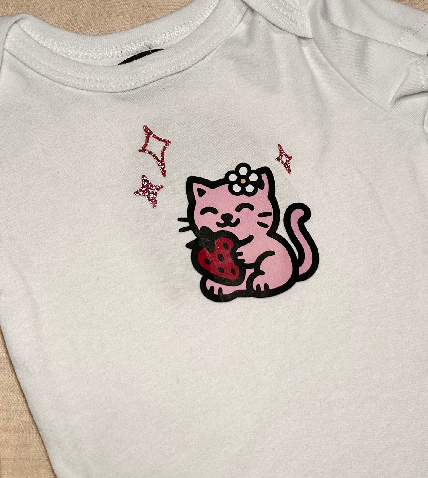 Short Sleeve Onesie - Strawberry Kitty Sparkles V5 - White