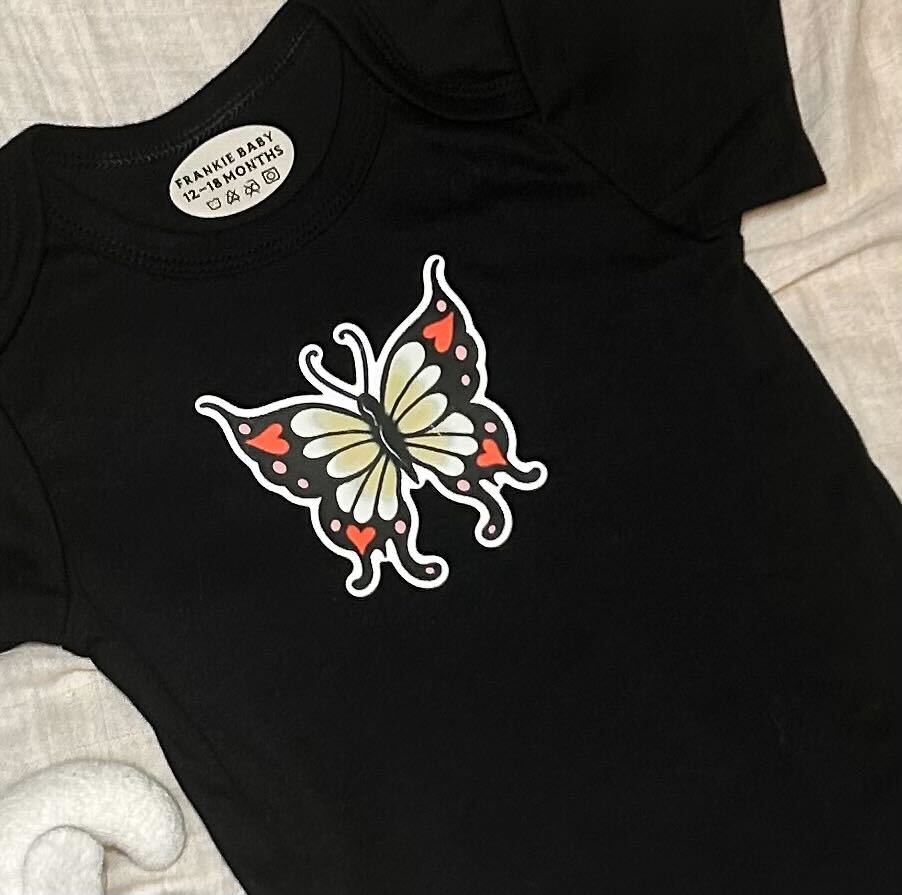 Short Sleeve Onesie - Trad Butterfly - Black