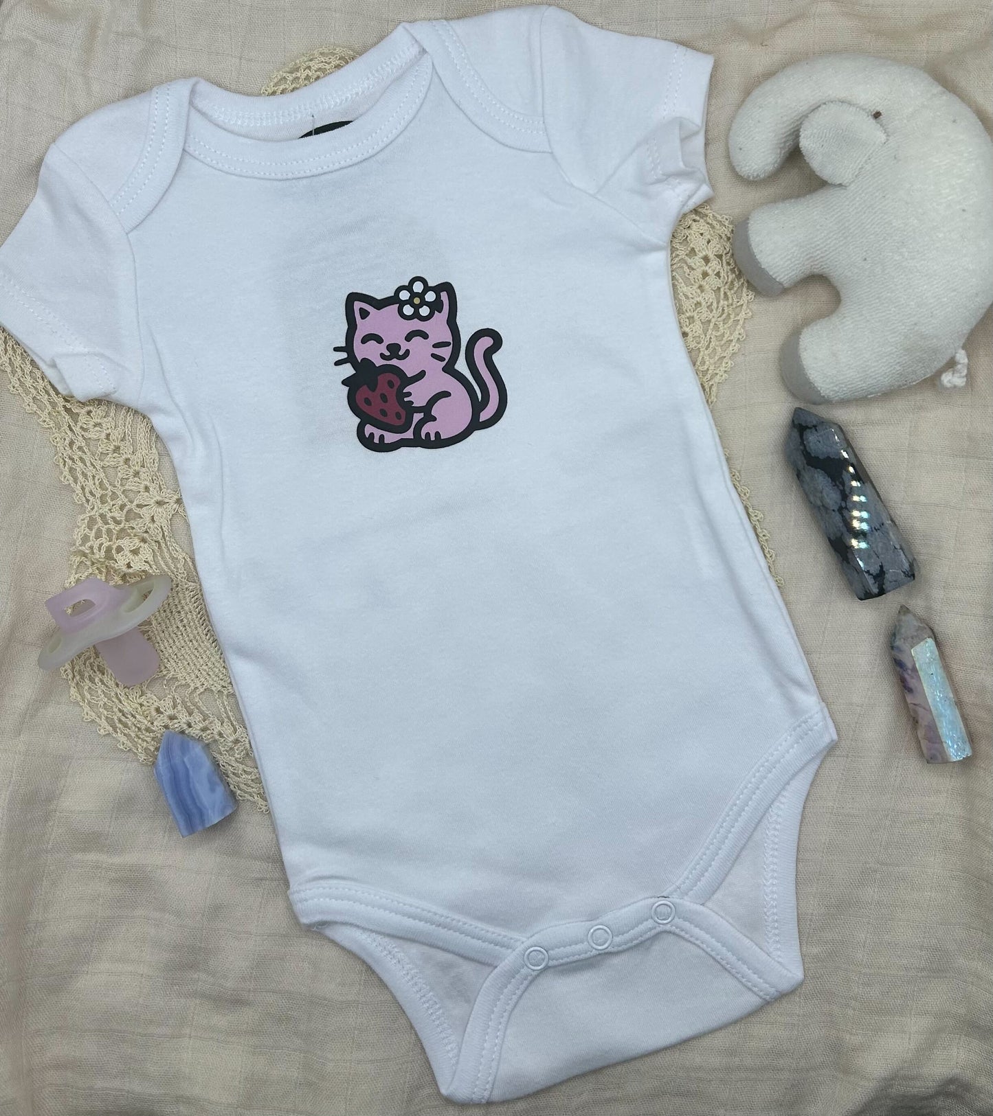 Short Sleeve Onesie - Strawberry Kitty - White