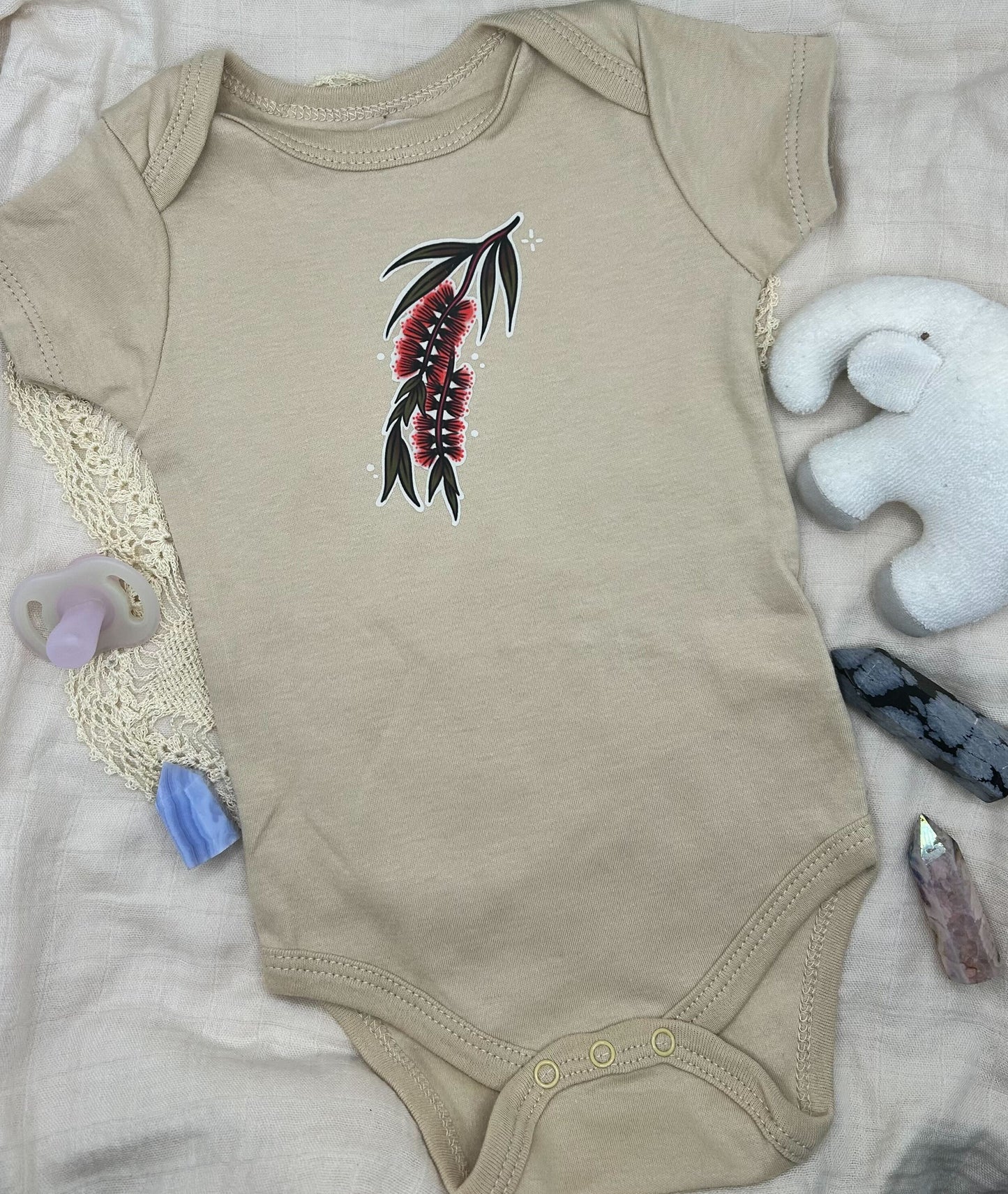 Short Sleeve Onesie - Bottlebrush - Brown