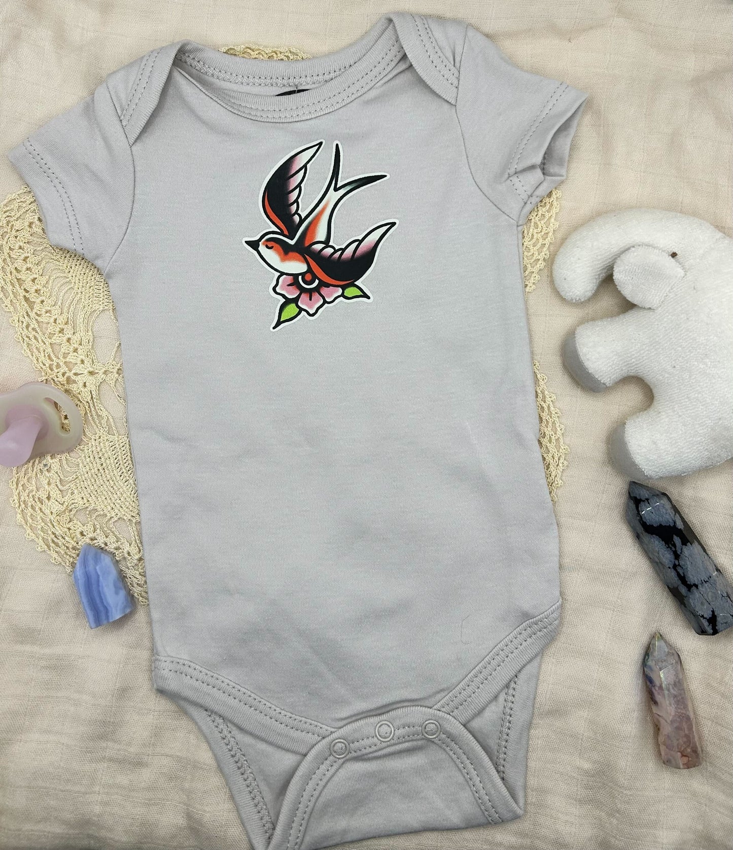 Short Sleeve Onesie - Blossom Swallow - Grey