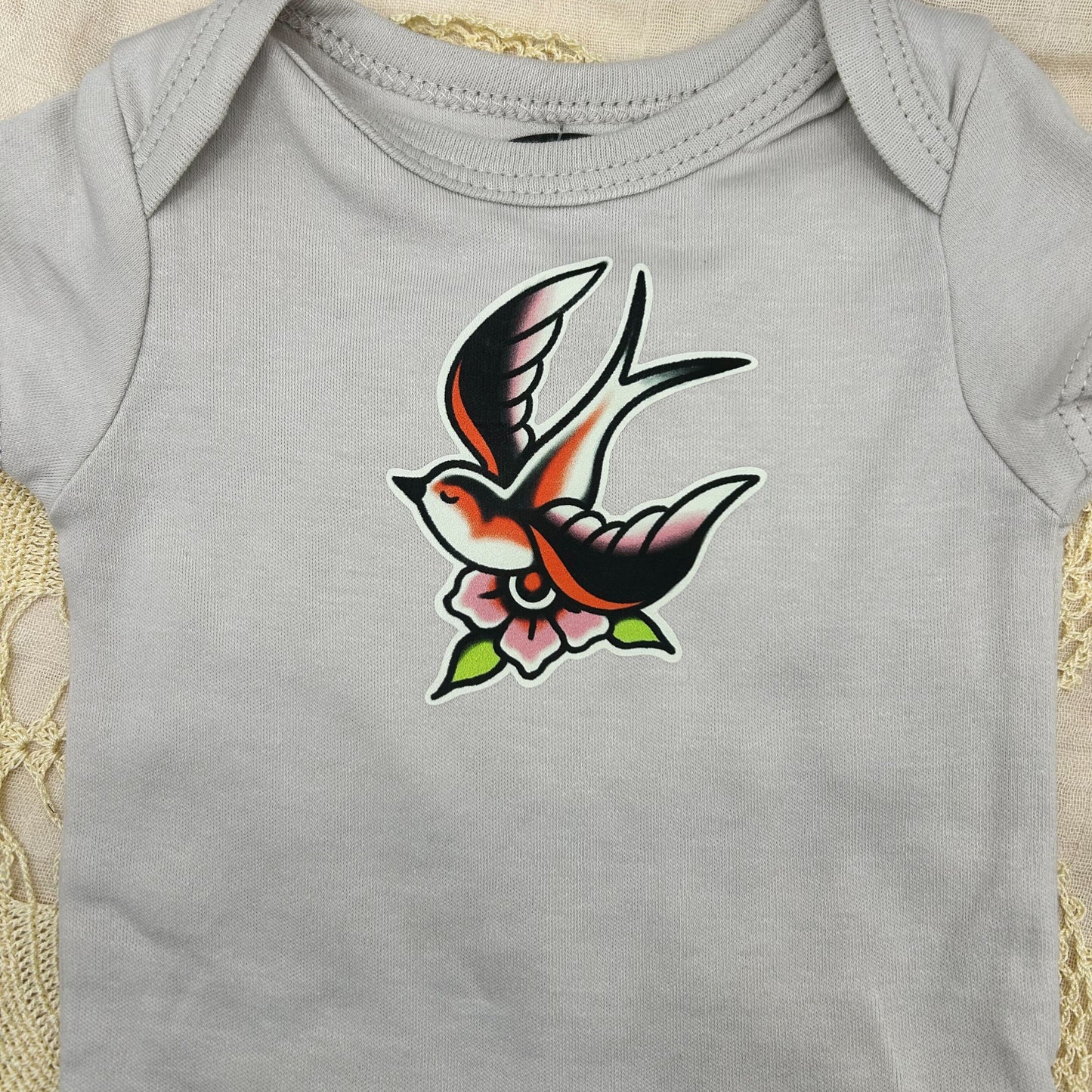 Short Sleeve Onesie - Blossom Swallow - Grey