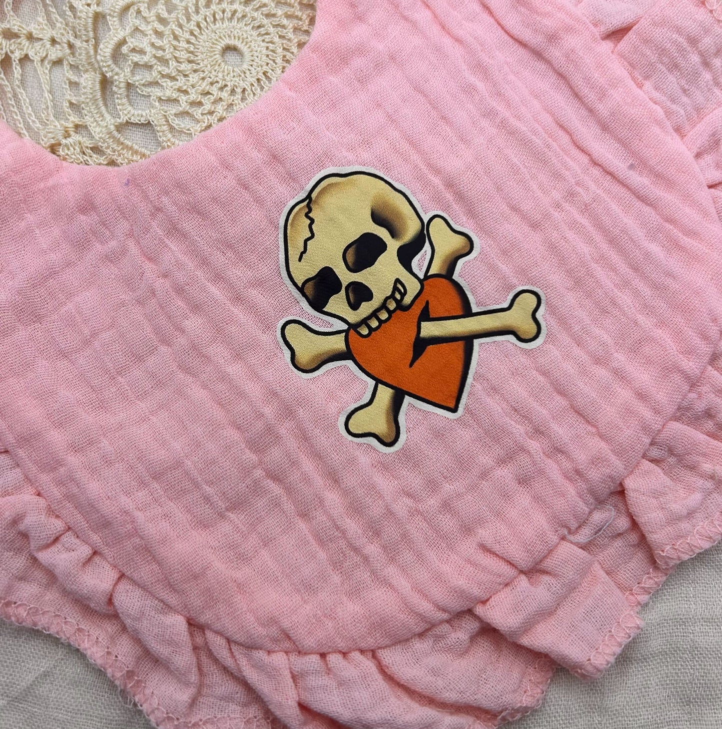 Muslin Frill Bib - Pink Skull and Heart
