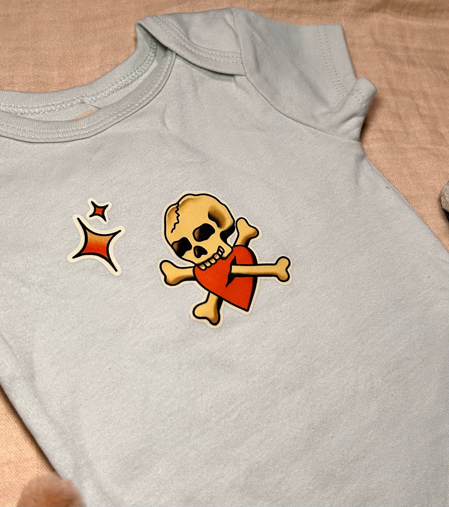Short Sleeve Onesie - Skull and Bones - Blue