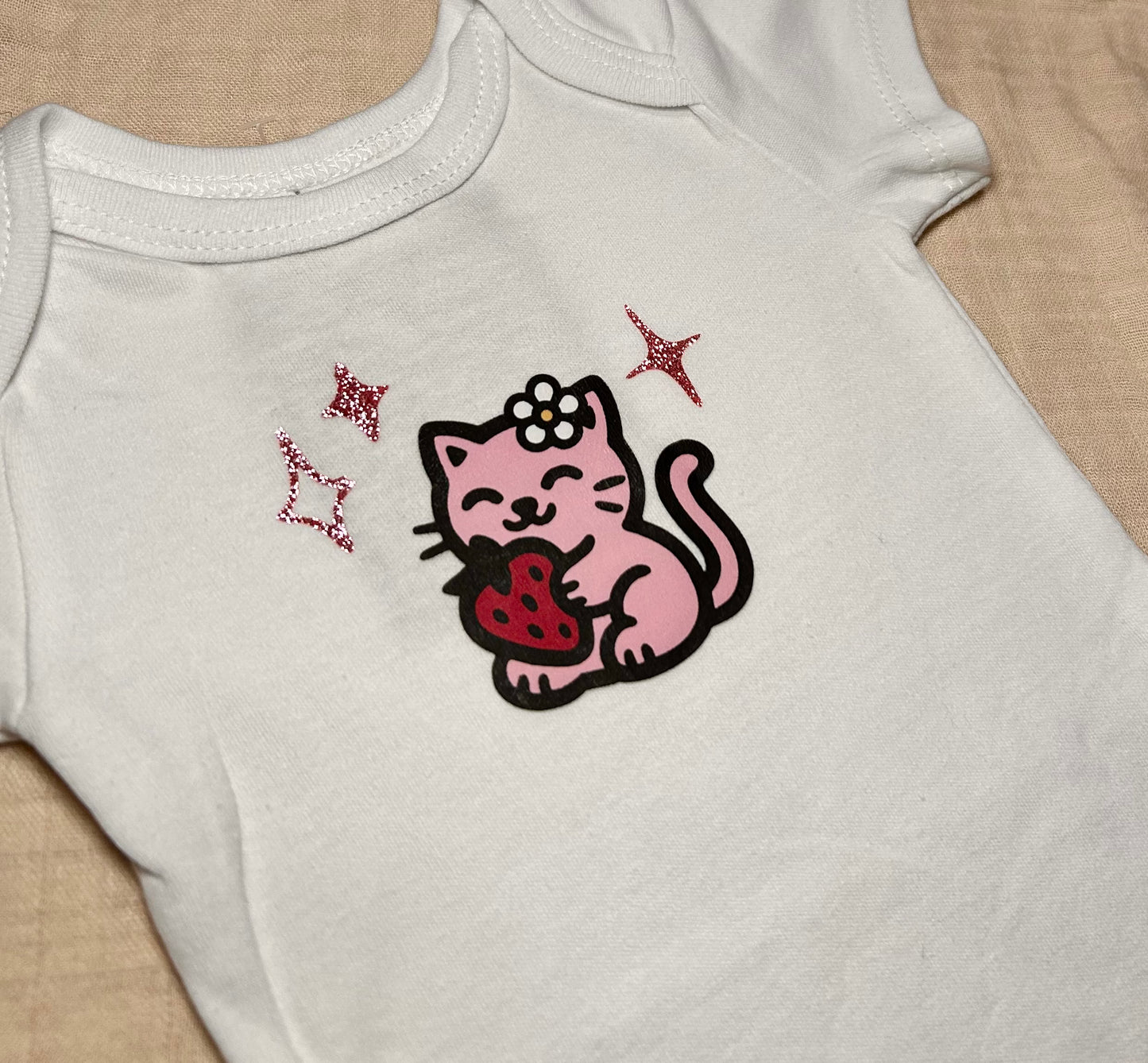 Short Sleeve Onesie - Strawberry Kitty - White