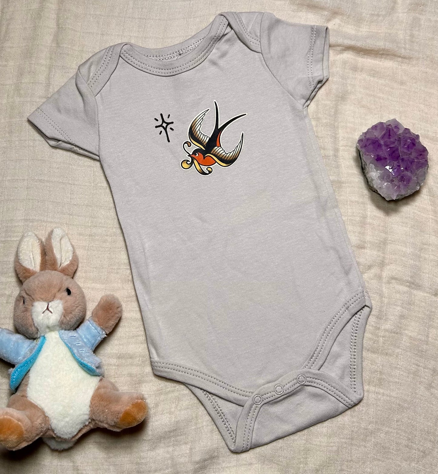 Short Sleeve Onesie - Swallow - Grey