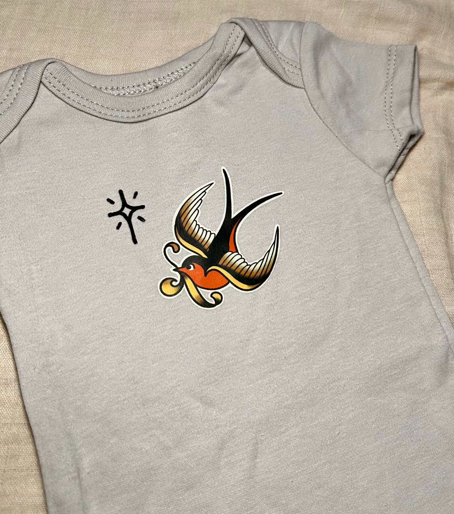 Short Sleeve Onesie - Swallow - Grey