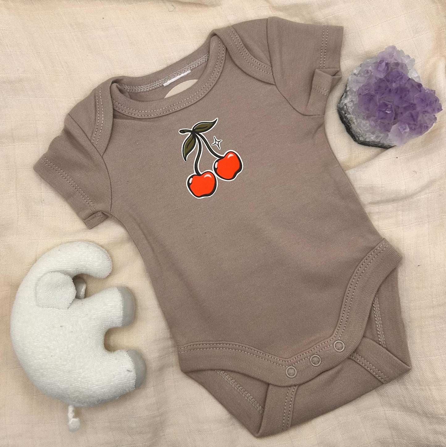 Short Sleeve Onesie - Cherry - Brown